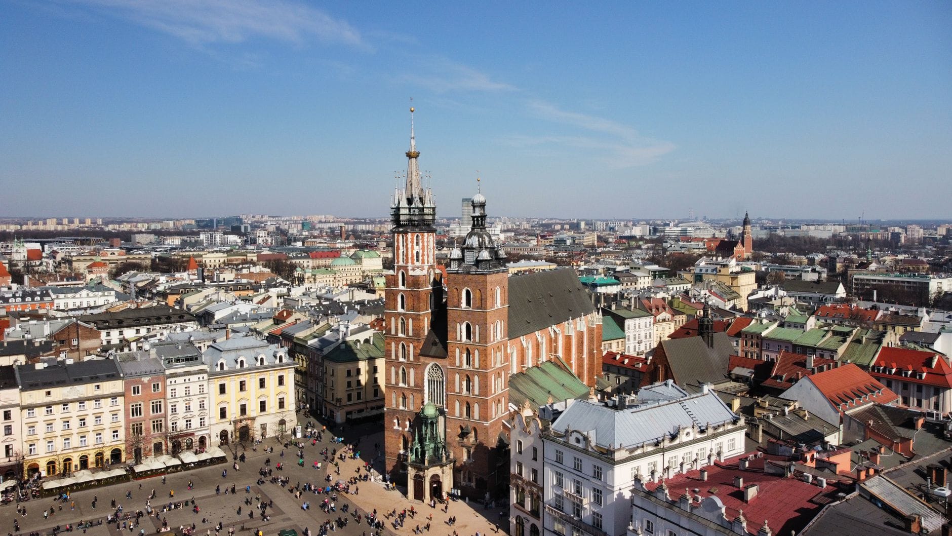 Jak rosnące stopy procentowe wpływają na rynek nieruchomości w Szczecinie